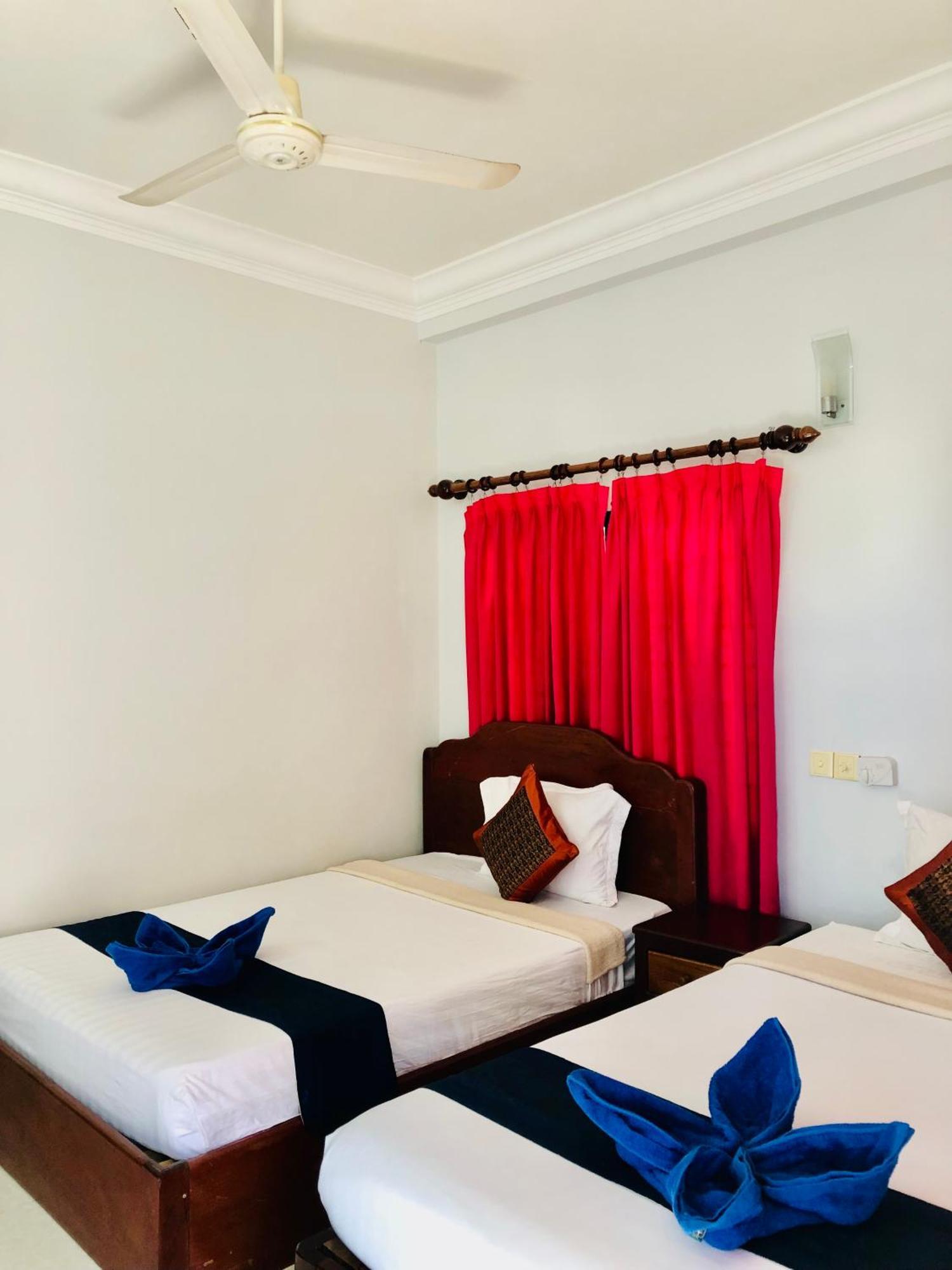 Golden Papaya Guesthouse Siem Reap Exterior foto